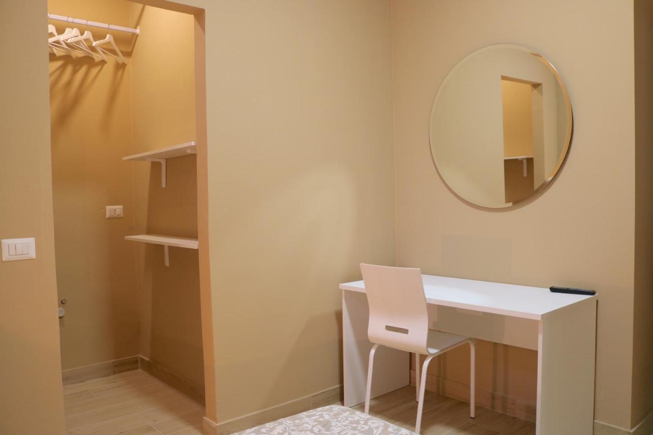 Portello Double Rooms Flat - 3 People 밀라노 외부 사진